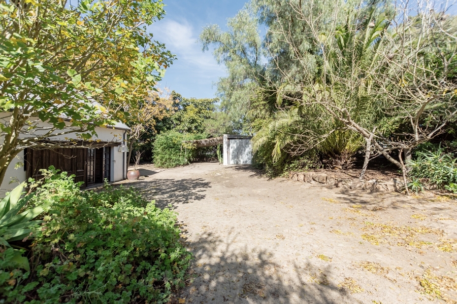 8 Bedroom Property for Sale in Hopefield Western Cape